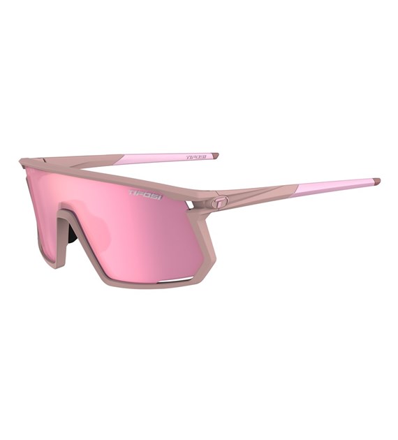 szkła Clarion Rose 14%, AC Red 39%, Clear 90% transmisji światła